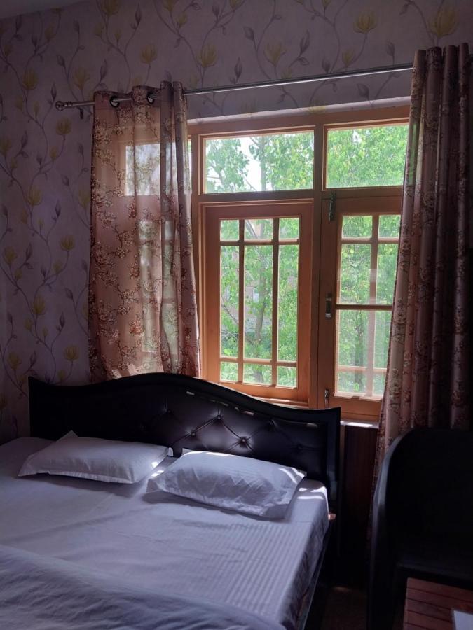 Green Resort Srīnagar Eksteriør billede